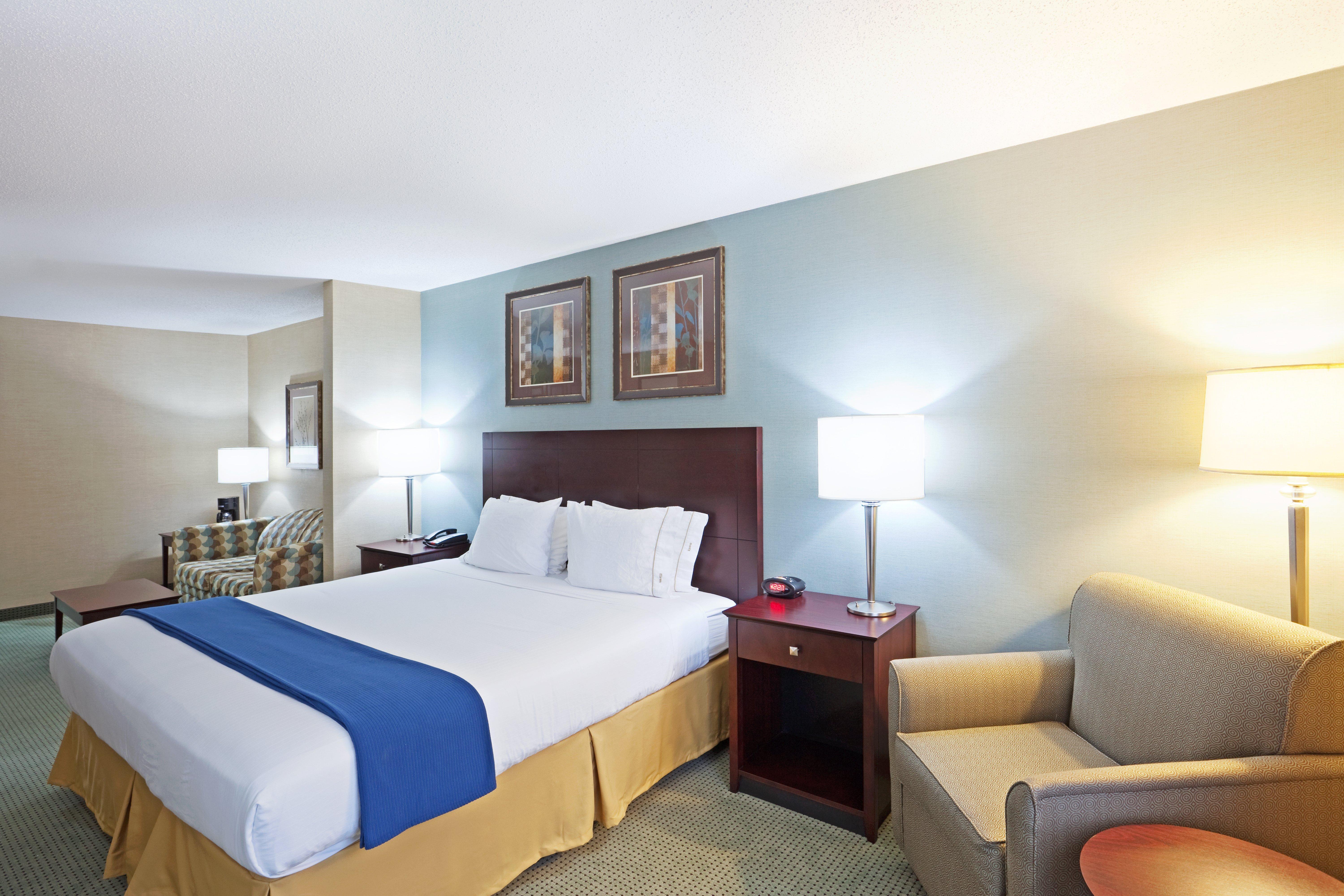 Holiday Inn Express And Suites Meriden By Ihg Eksteriør bilde