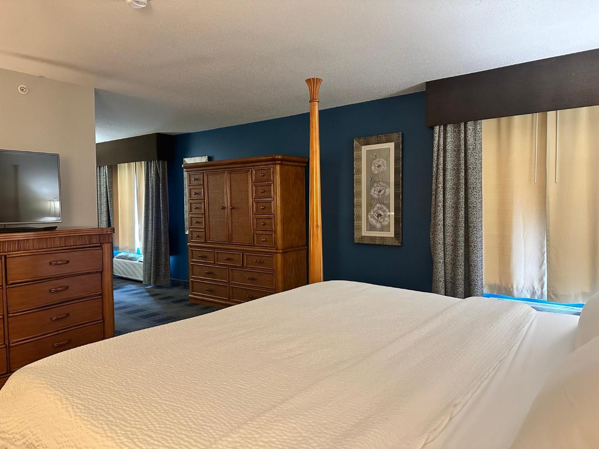 Holiday Inn Express And Suites Meriden By Ihg Eksteriør bilde