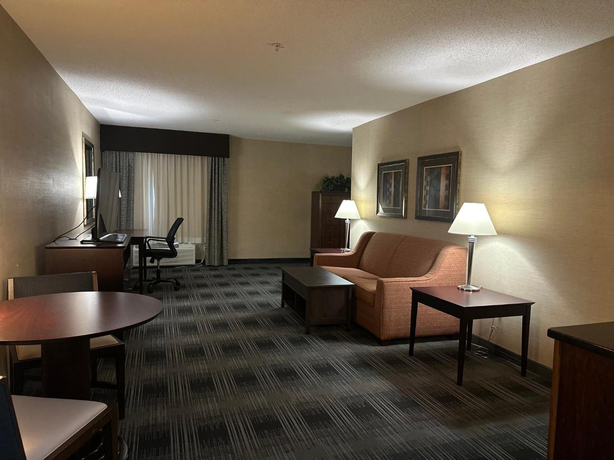 Holiday Inn Express And Suites Meriden By Ihg Eksteriør bilde