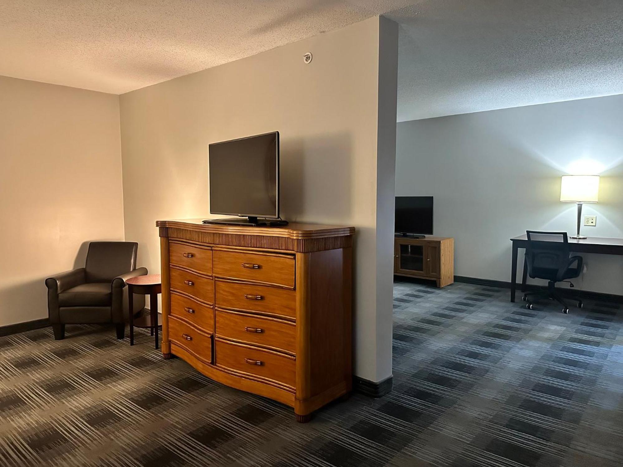 Holiday Inn Express And Suites Meriden By Ihg Eksteriør bilde