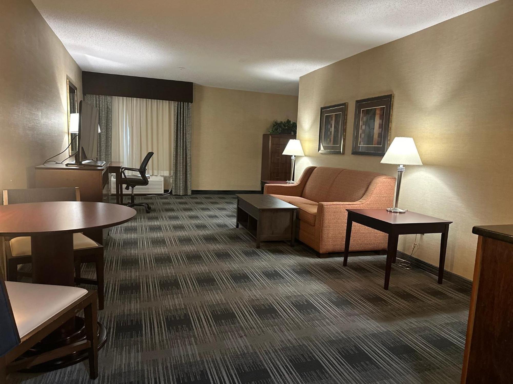 Holiday Inn Express And Suites Meriden By Ihg Eksteriør bilde
