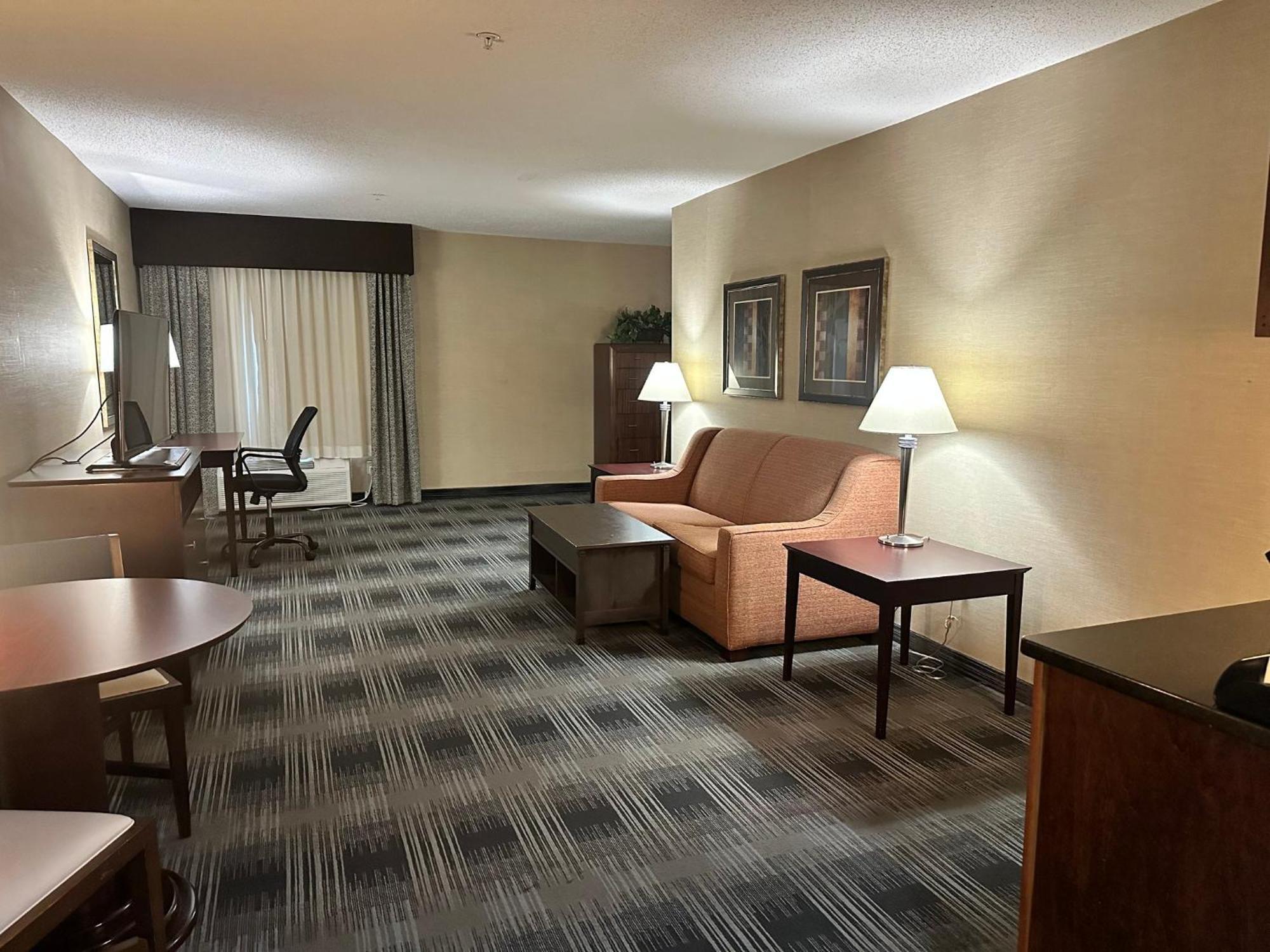 Holiday Inn Express And Suites Meriden By Ihg Eksteriør bilde