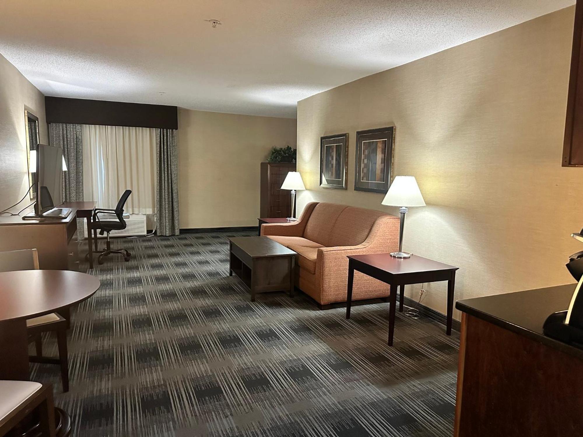 Holiday Inn Express And Suites Meriden By Ihg Eksteriør bilde